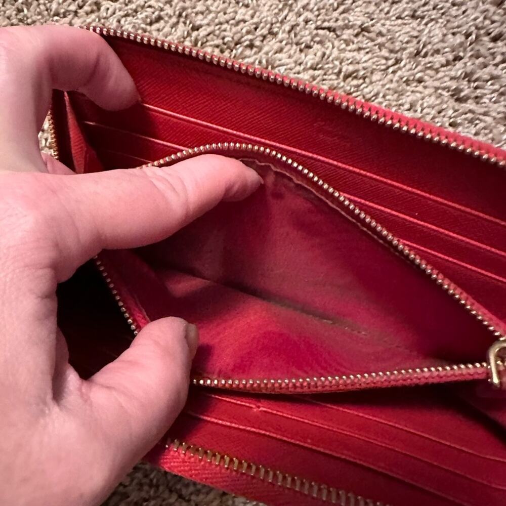 Prada Red Saffiano Zip Wallet with Gold Logo - Picture 8 of 13
